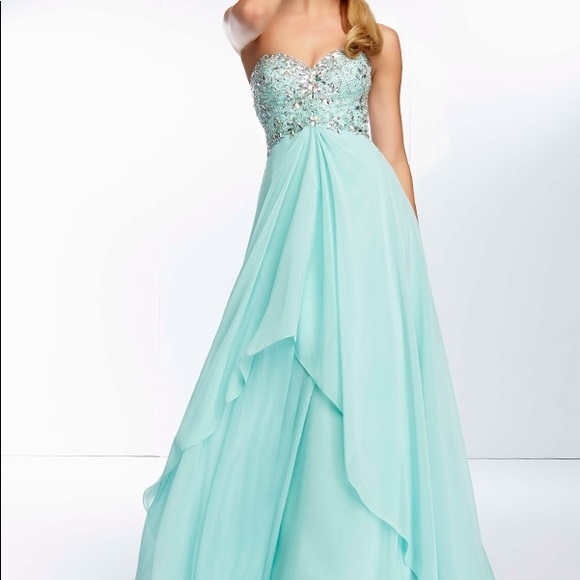 Mori Lee Dresses & Skirts - Prom Dress